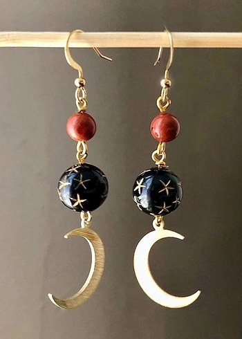 Altın Renkli Ay ve Boncuklu Uzun Küpe - Görsel 5