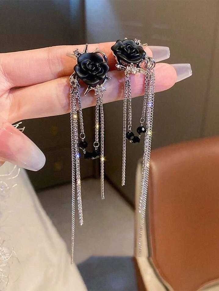 Gri Siyah Boncuklu Gotik Çiçek Küpeler - Görsel 2