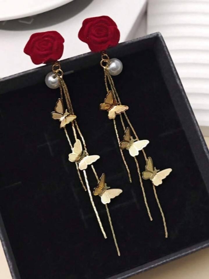 Kırmızı Boncuklu Çiçekli Midi Küpeler - Görsel 2