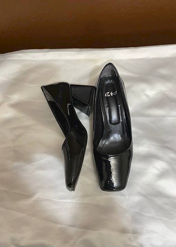 Kare Burunlu Siyah Kadın Stiletto - Görsel 2