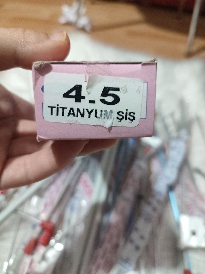 4.5 ml Titanyum Şişe Kadın Parfümü - Görsel 4