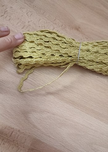 10 Metre Bohem Dalgalı Sarı Dantel Şerit - Görsel 3