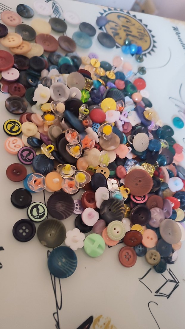 50 Adet Çeşitli Renklerde El İşi Düğmeler - Görsel 3