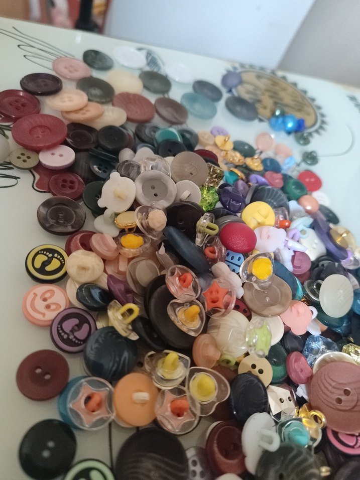 50 Adet Çeşitli Renklerde El İşi Düğmeler - Görsel 2