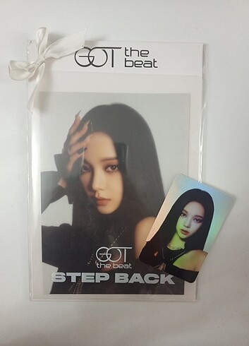 aespa karina step back pc + postcard set 