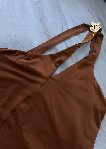 Kahverengi Askısız Kemer Detaylı Kadın Atlet - Görsel 3