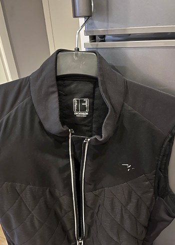 Siyah Fermuarlı Biker Tarzı Kadın Yelek - Görsel 3