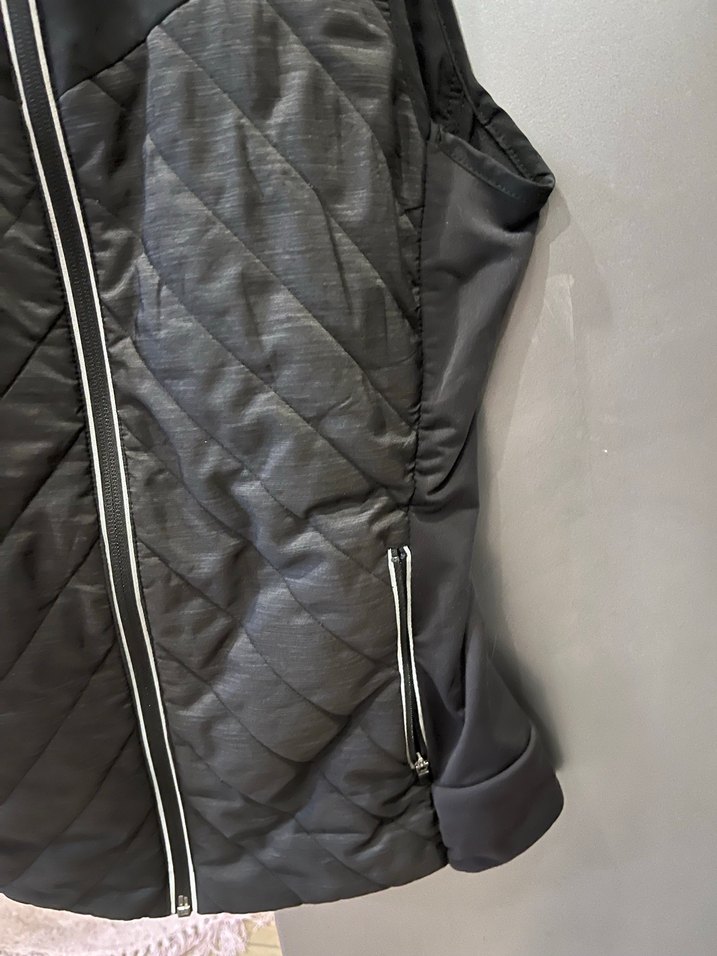 Siyah Fermuarlı Biker Tarzı Kadın Yelek - Görsel 2