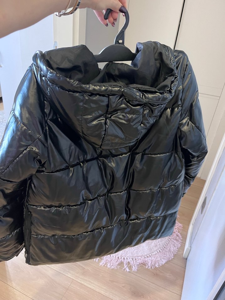 Siyah Deri Fermuarlı Kadın Mont network - Görsel 4