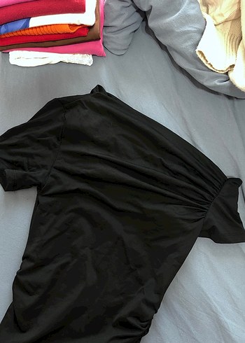 stradivarius kayık yaka bluz - Görsel 2