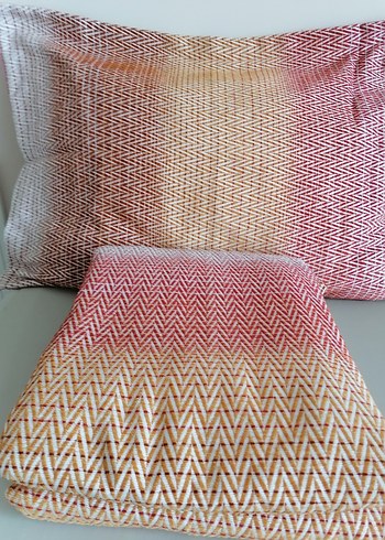 Karaca Home yatakörtüsü ve iki volanlı yastık kılıfı - Görsel 6