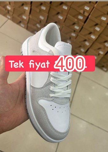 Beyaz Gri Kadın Spor Ayakkabı