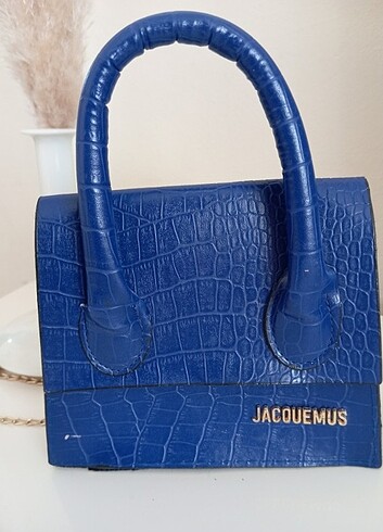 Jacquemus Tek sapli askili el ve omuz cantasi