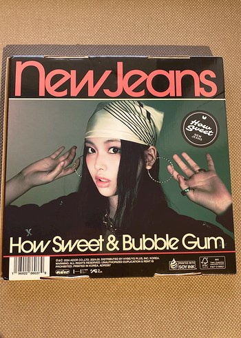NewJeans Album - How Sweet & Bubble Gum