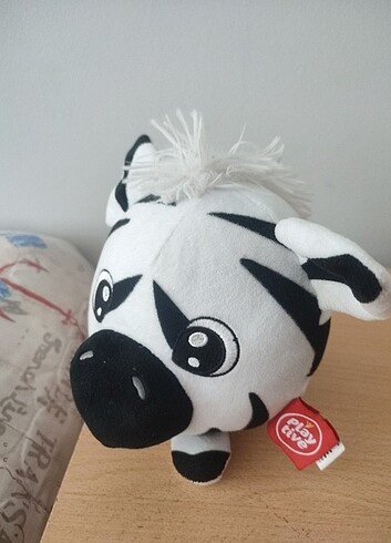 Playtive peluş zebra 