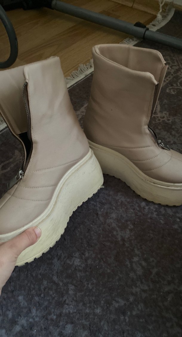 Bej Deri Fermuarlı Kadın Dolgu Topuk Bot - Görsel 3