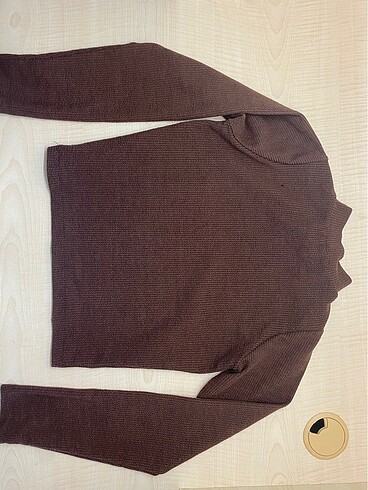 30 Beden Kahverengi kollu crop
