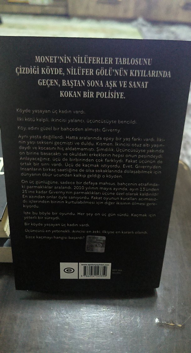 Michel Bussi - Siyah Nilüferler - Görsel 2