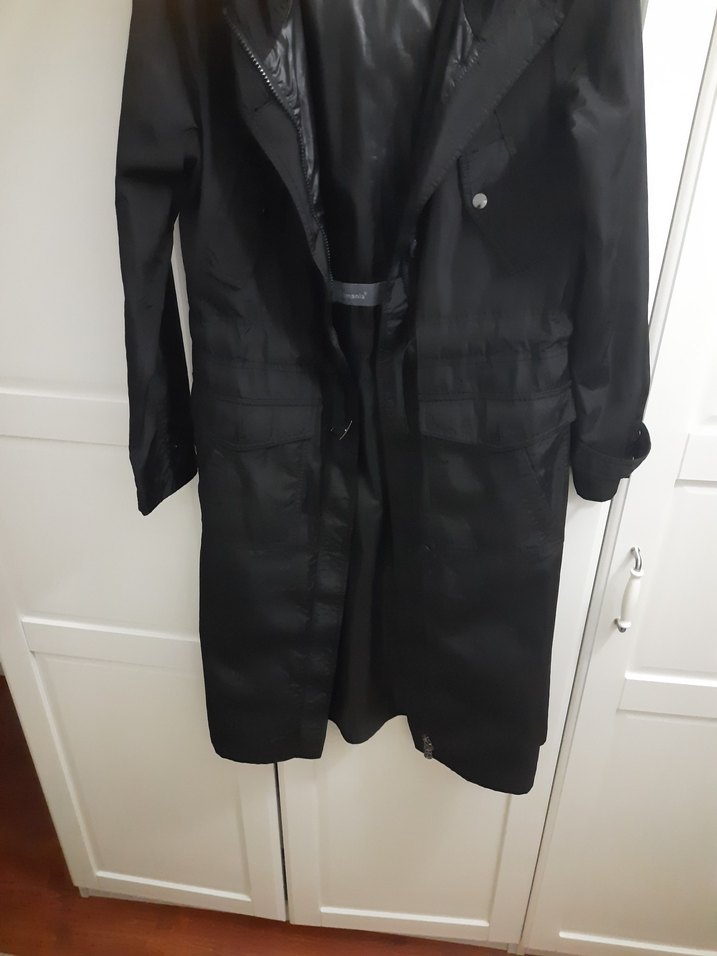 Bayan Siyah Uzun Kuşaklı Yağmurluk - Görsel 2