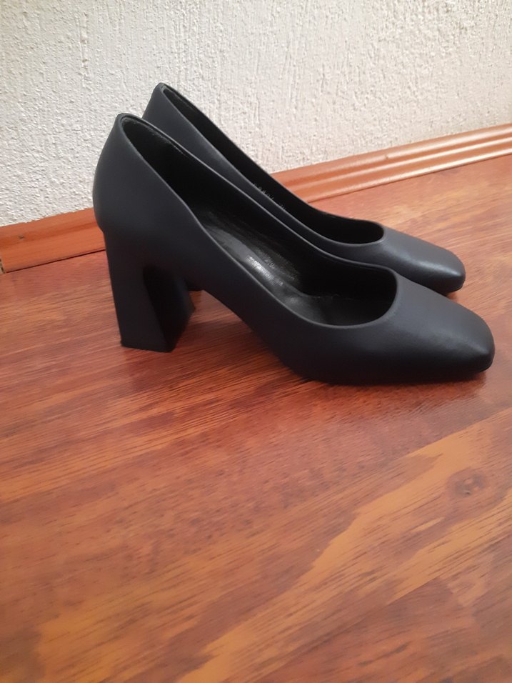 Hotiç Marka Deri Bayan Ayakkabı - Görsel 2