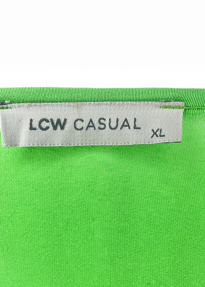 LC Waikiki T-shirt %70 İndirimli. - Görsel 4