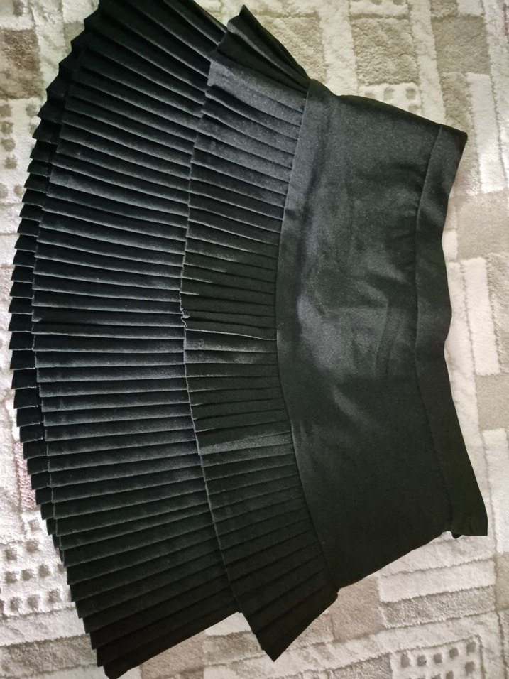 Piliseli Siyah Uzun  Etek - Görsel 3