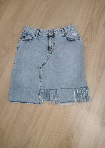 Püsküllü Gri Denim Mini Etek