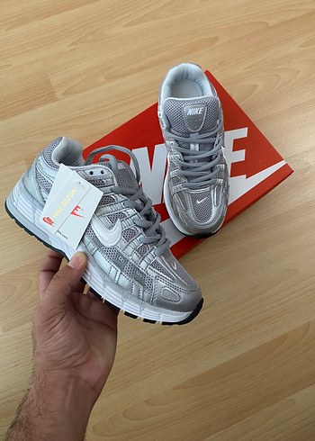 Nike Gumus Beyaz P 6000