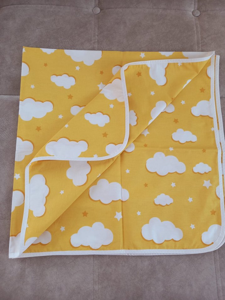 Sarı Bulut Desenli Bebek Battaniyesi - Görsel 2