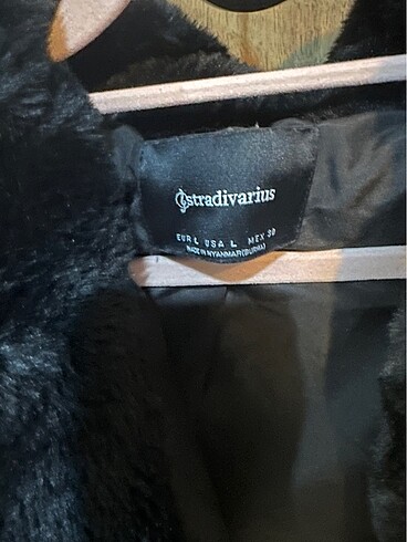 Stradivarius Stradivarius peluş L beden mont