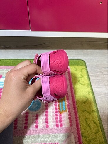 Adidas Çok az giyildi