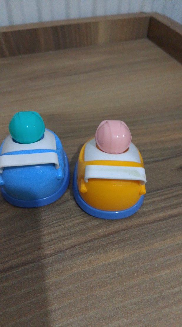 Renkli Oyuncak Yarış Arabaları Seti - Görsel 4