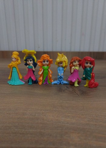 Renkli Mini Aksiyon Figürleri Seti - Görsel 2