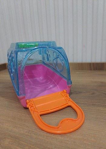 Renkli Taşıma Kutusu ve Kedi Tuvaleti - Görsel 6