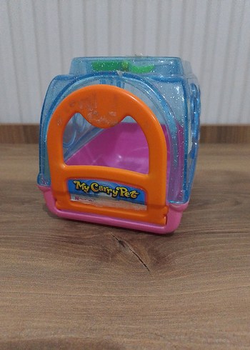 Renkli Taşıma Kutusu ve Kedi Tuvaleti - Görsel 2