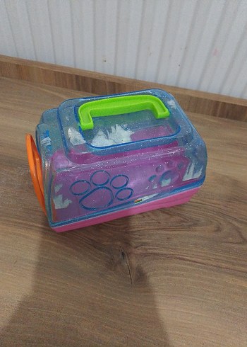 Renkli Taşıma Kutusu ve Kedi Tuvaleti - Görsel 9