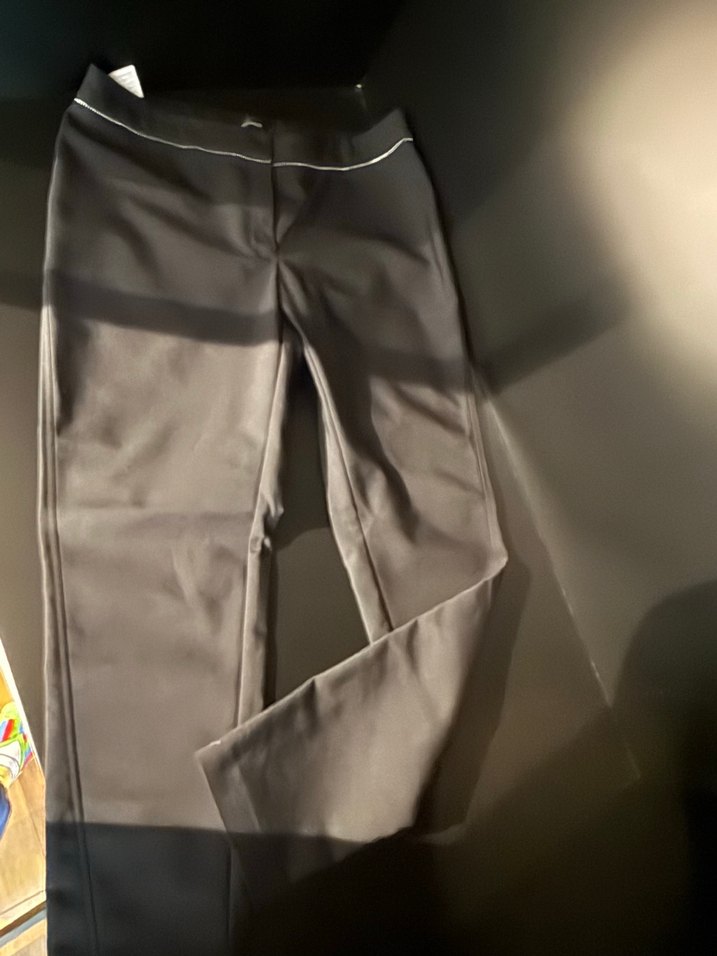 MANGO Siyah Fermuarlı Şık Pantolon — görsel 3/4