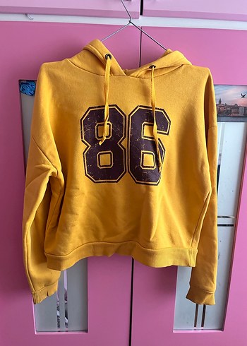 Sarı Kapüşonlu Kadın Sweatshirt 86 Baskılı