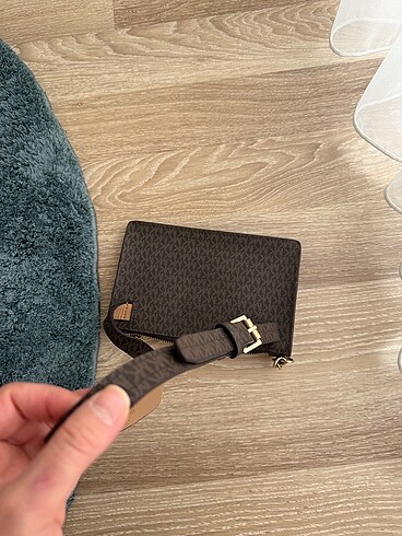 Michael Kors Michael Kors bel cantasi
