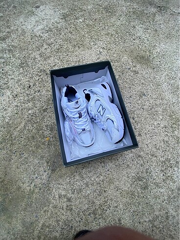 37 Beden beyaz Renk NEW BALANCE 530