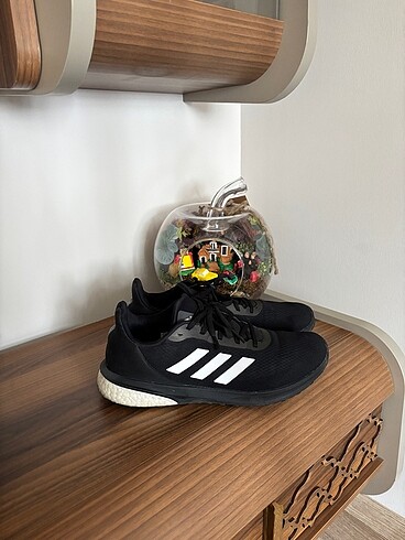 Orjinal adidas