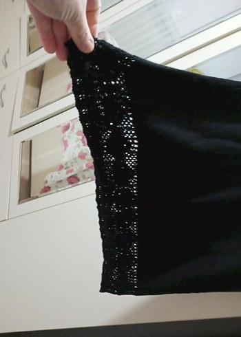 Siyah triko elbise kol uçları ve etek uçları dantel örgüsü - Görsel 3