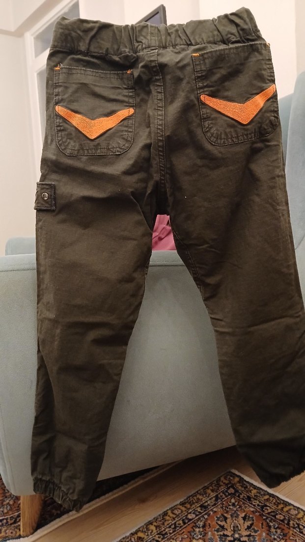 Yeşil pantolon - Görsel 4