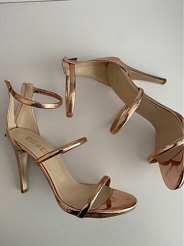 Diğer ROSE GOLD TOPUKLU AYAKKABI