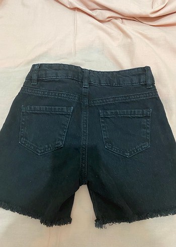 LC Waikiki Siyah Bol Kesim Kız Kot Şort