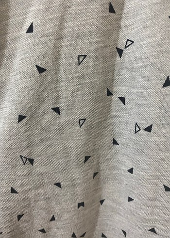 Gri V Yaka Düğmeli Erkek Polo Tişört - Görsel 3