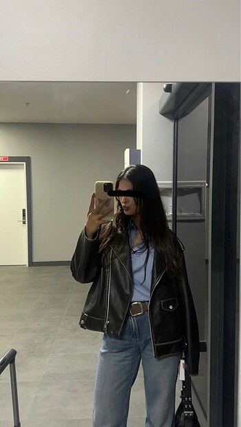 l Beden siyah Renk Bershka siyah deri ceket