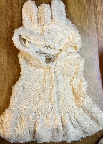 Kapüşonlu ekru bebek Suni Kürk Yelek - Görsel 2
