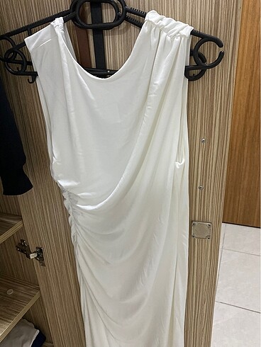 m Beden Zara Midi Boy Beyaz Elbise