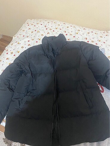 m Beden siyah Renk Siyah dar şişme mont